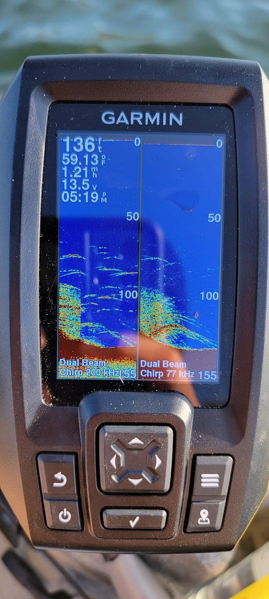 garmin striker 4 sonar screen